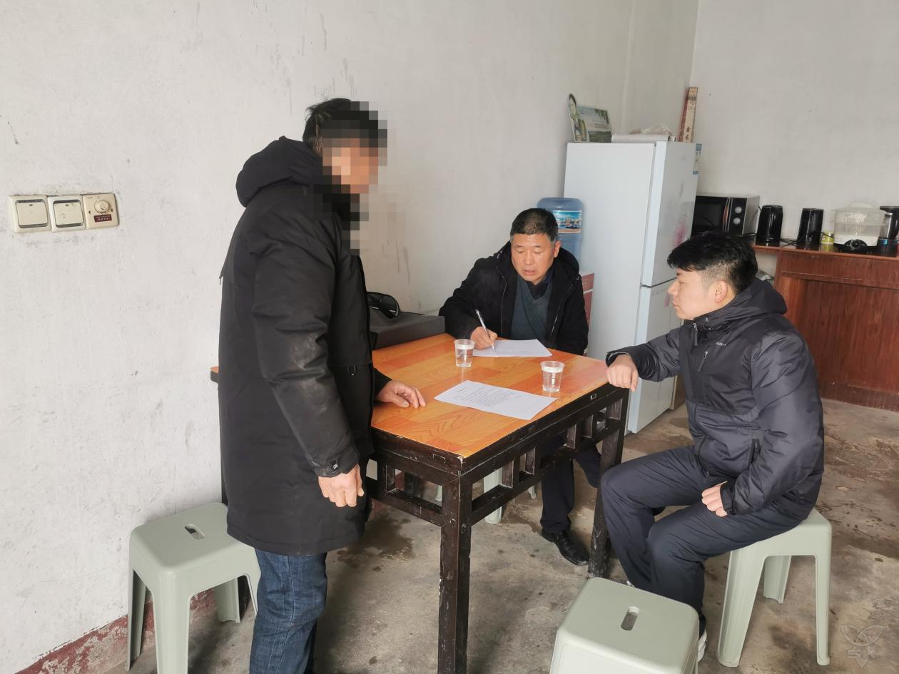 司法所开展重点人员走访慰问活动