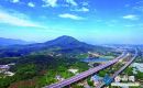 绿水青山映新城